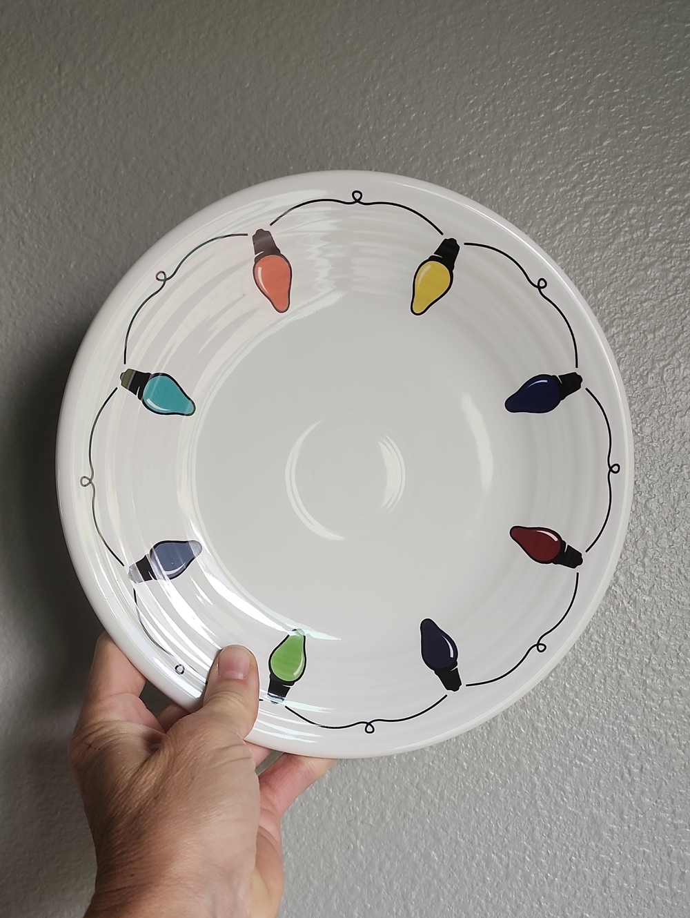 FIESTA "STRING OF CHRISTMAS LIGHTS" PLATE